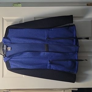 Women's fleece lined hooded jacket with drawstring tie. Size small